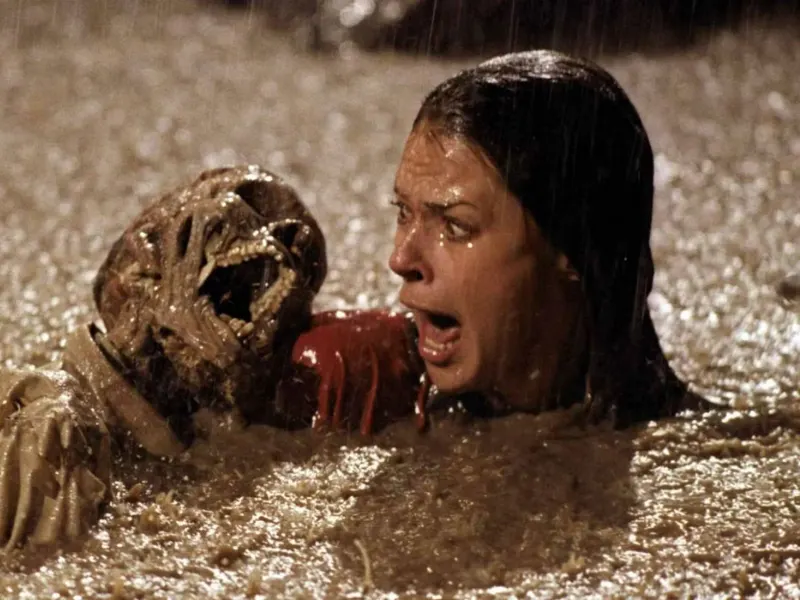 The 1982 Movie Poltergeist Used Real Skeletons As - Tymoff